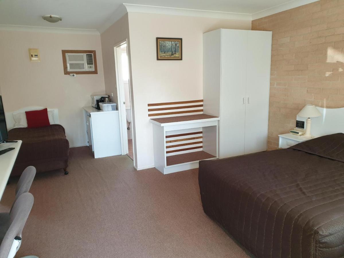 Blayney Central Motel エクステリア 写真