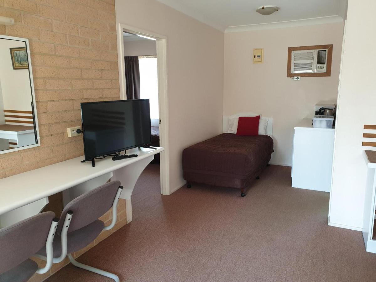 Blayney Central Motel エクステリア 写真
