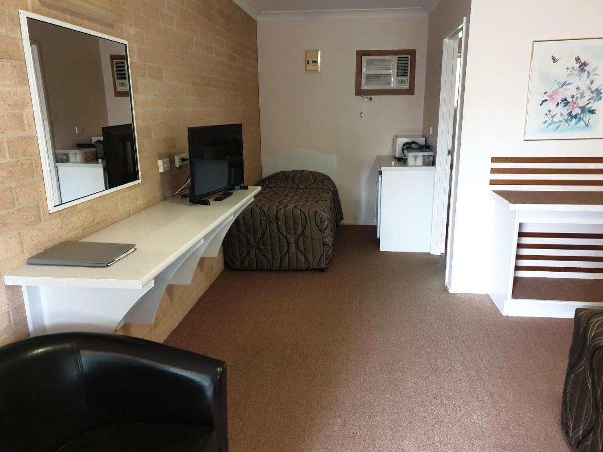 Blayney Central Motel エクステリア 写真