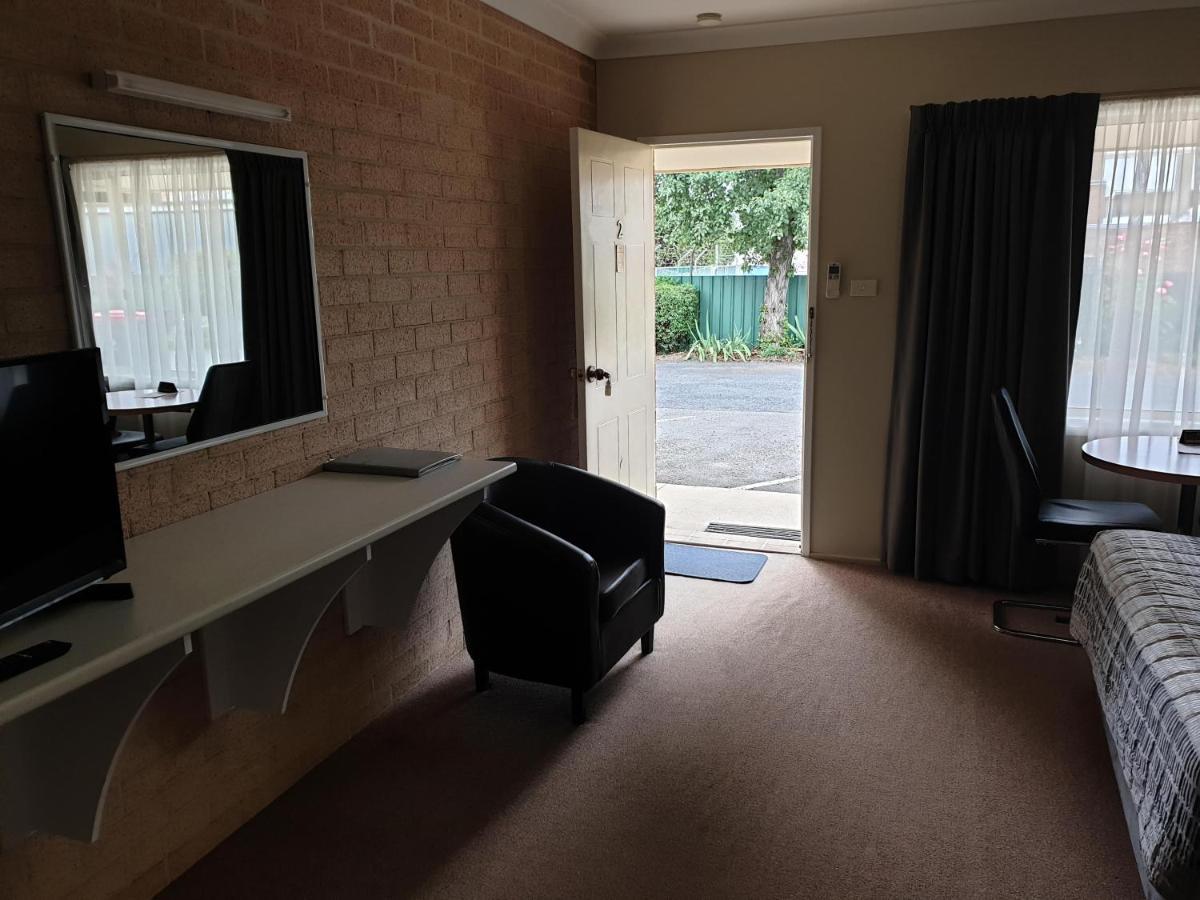 Blayney Central Motel エクステリア 写真