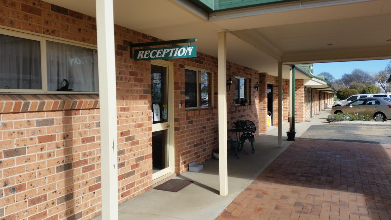 Blayney Central Motel エクステリア 写真